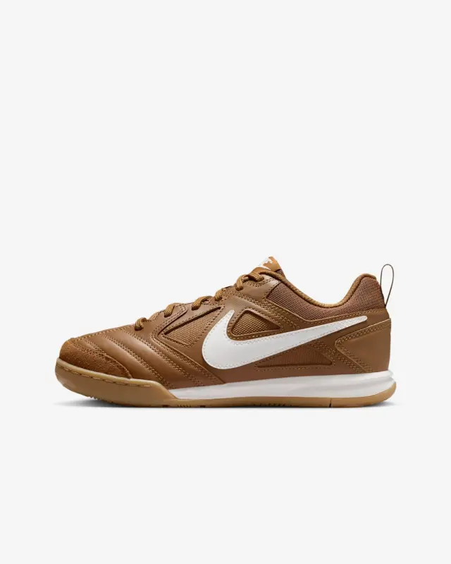 nike-gato-light-british-tan-gum-light-brown-ivory-archaeo-brown-gs-hv9596-200 Collection | Everton Jerseys & Soccer Footwear nike-gato-light-british-tan-gum-light-brown-ivory-archaeo-brown-gs-hv9596-200 Collection | Everton Jerseys & Soccer Footwear